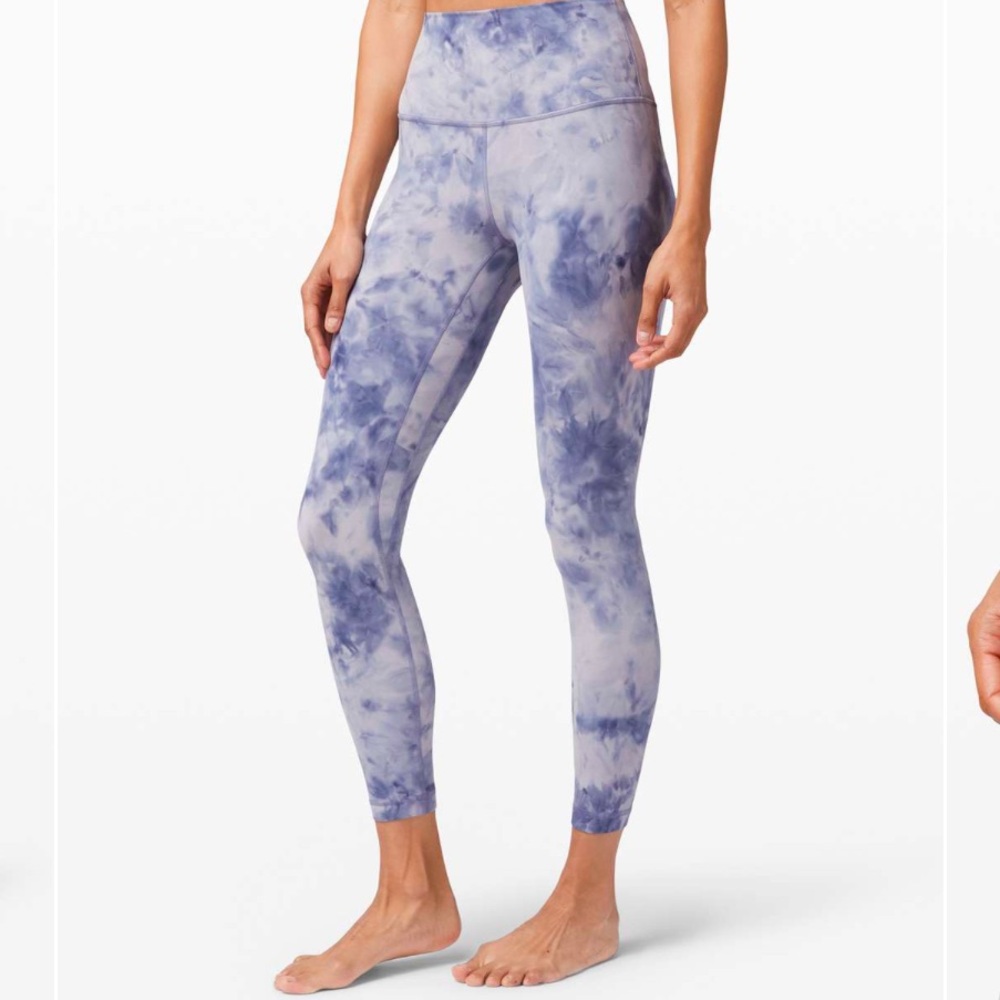 Lululemon Athletica Blue Tie-Dye Leggings